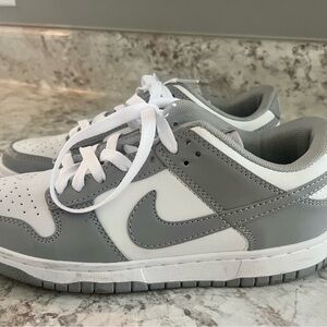 Men’s Nike Dunks